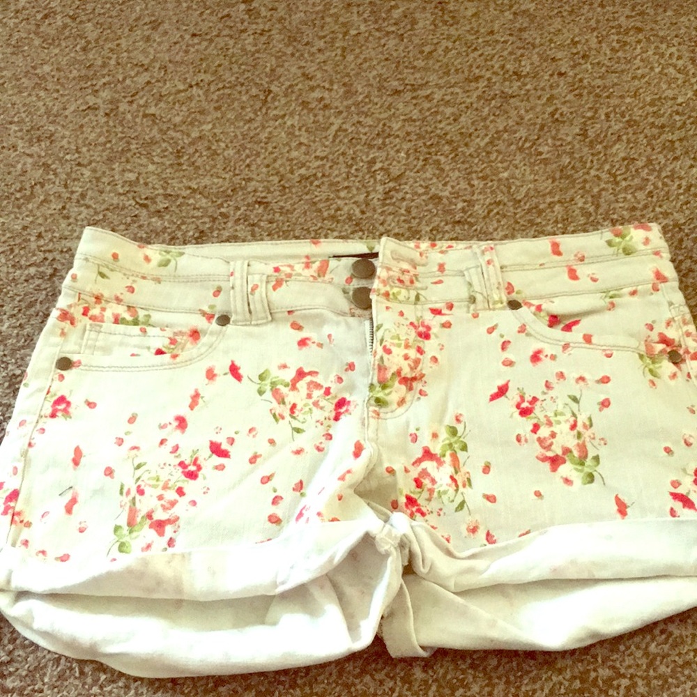 Forever 21 shorts